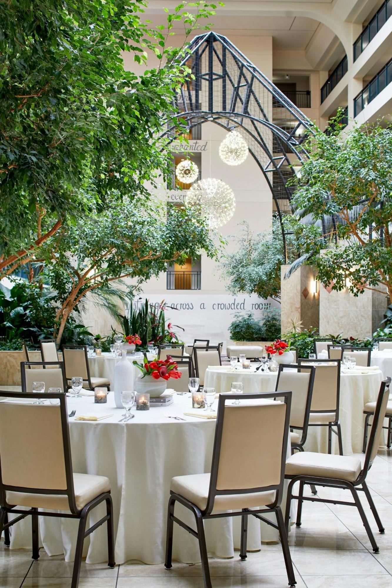 Renaissance Chicago Glenview Suites Hotel Экстерьер фото