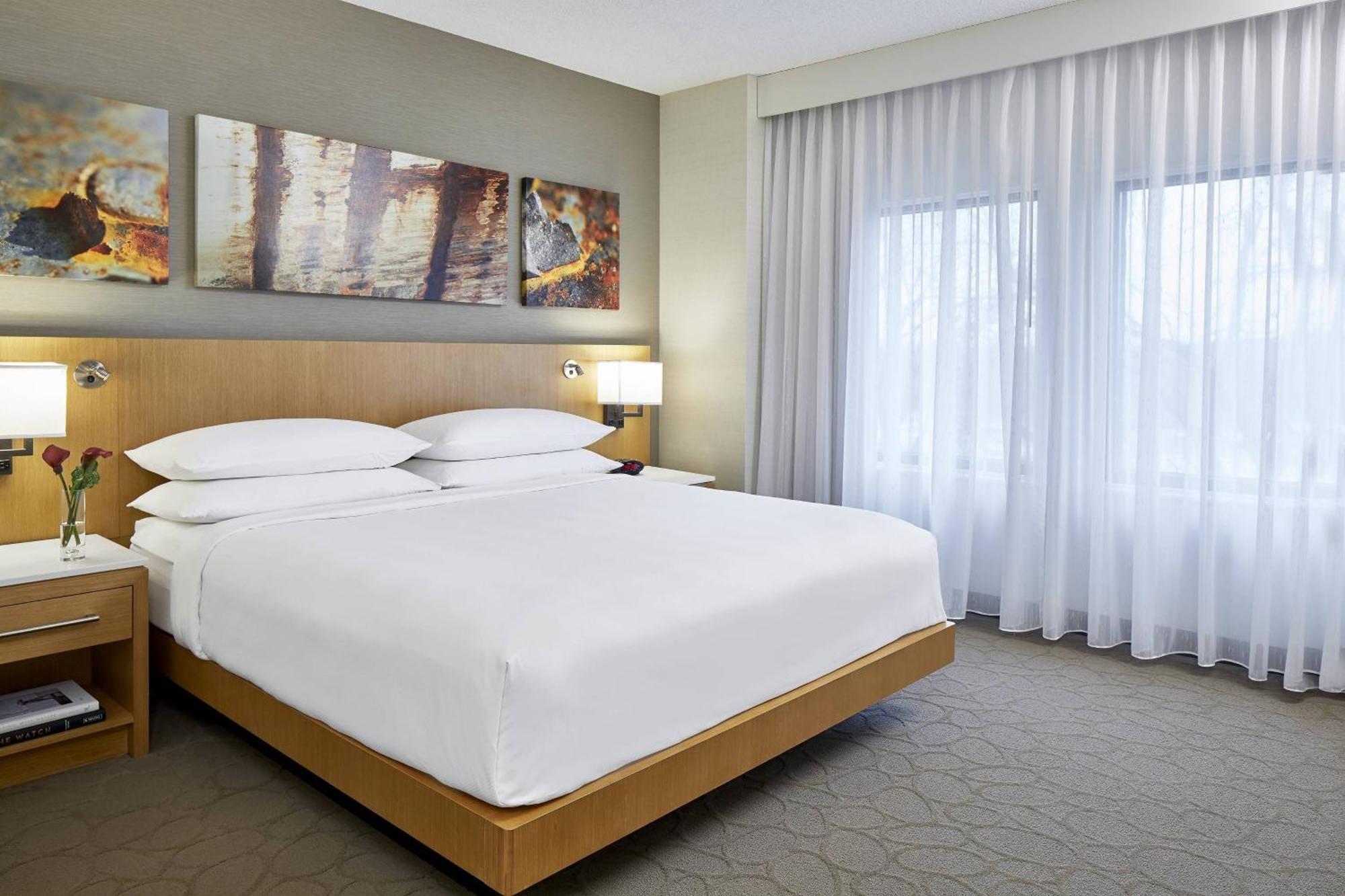 Renaissance Chicago Glenview Suites Hotel Экстерьер фото
